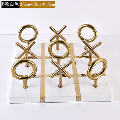 Juego de Ajedrez Escultural Metálico | Decoración de Interiores