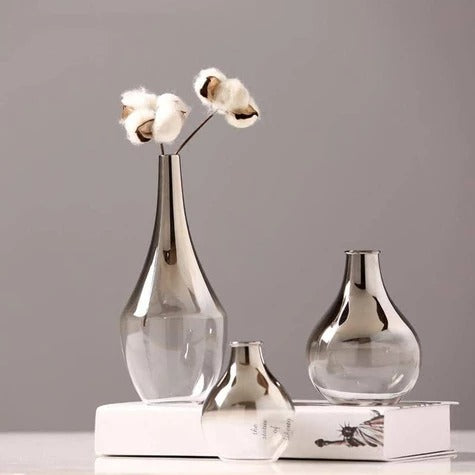 Jarrón de cristal decorativo con diseño degradado plateado