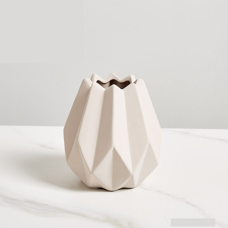 Florero Cerámico Escultural — Diseño Contemporáneo Premium