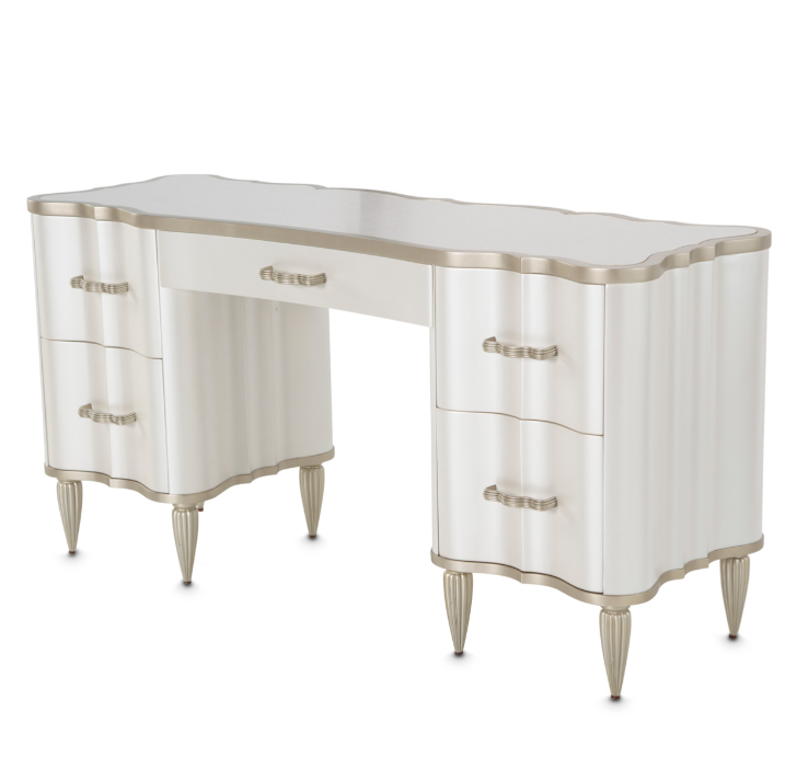 Vanity London Palace Michael Amini
