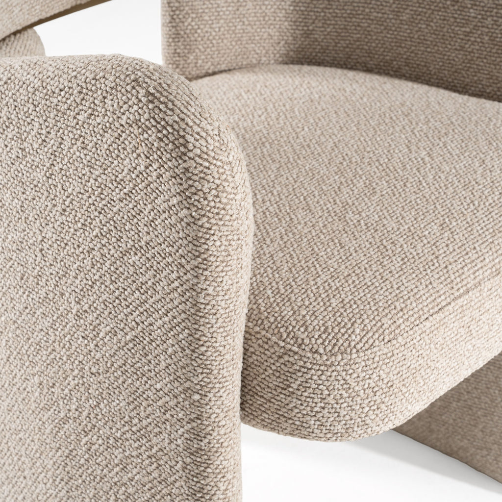 Ashley -  silla de comedor tela beige, detalle en latón