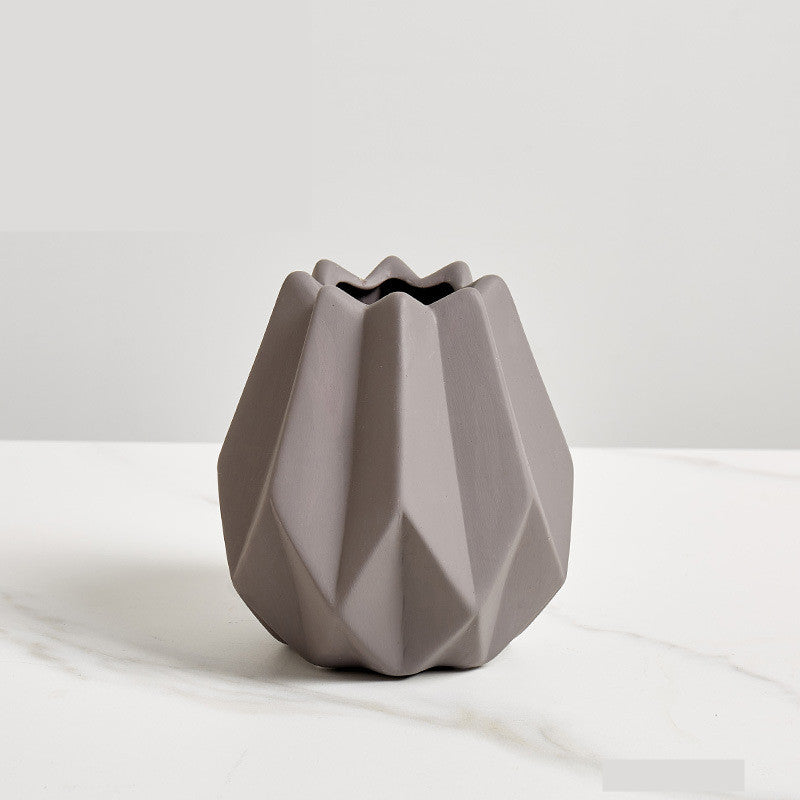 Florero Cerámico Escultural — Diseño Contemporáneo Premium