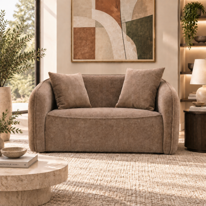 Keith Loveseat con 2 almohadas marron