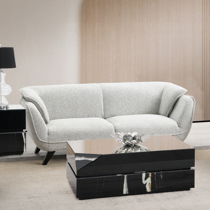 Nayeli sofa